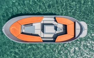 Gozzo Elba 22 : Nautica Elbana debutta sul mercato con un gozzo di nuova generazione